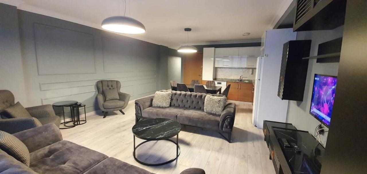 Center Apartment Istanbul Exterior photo